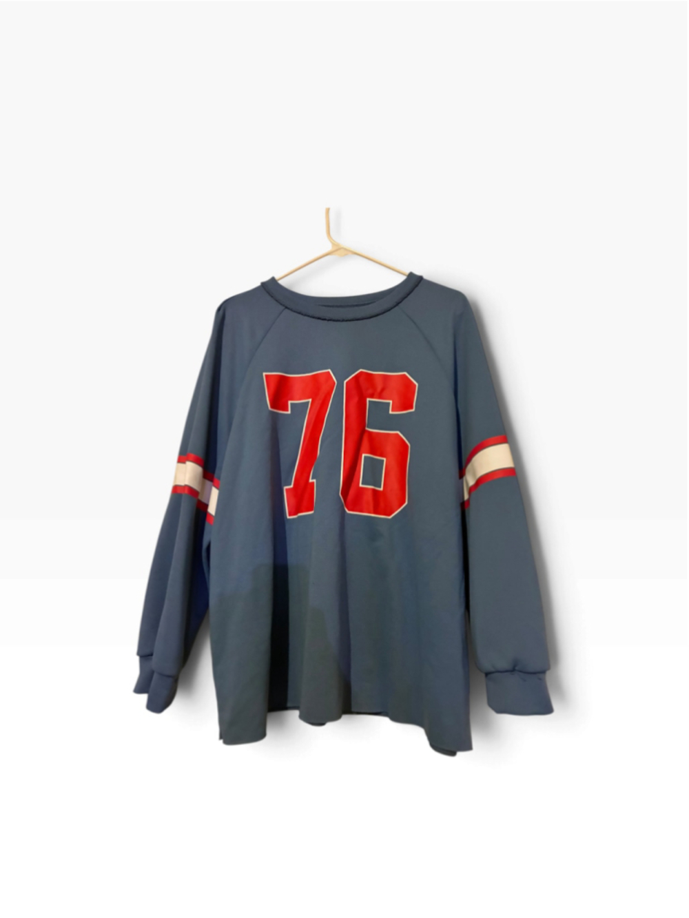 Women's Shein Curve Blue Sweatshirt with Red 76 Graphic Size XXL